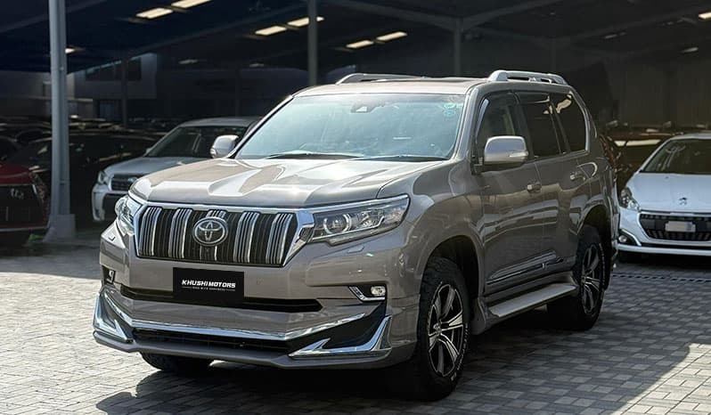 2018 Toyota Land Cruiser Prado image-9