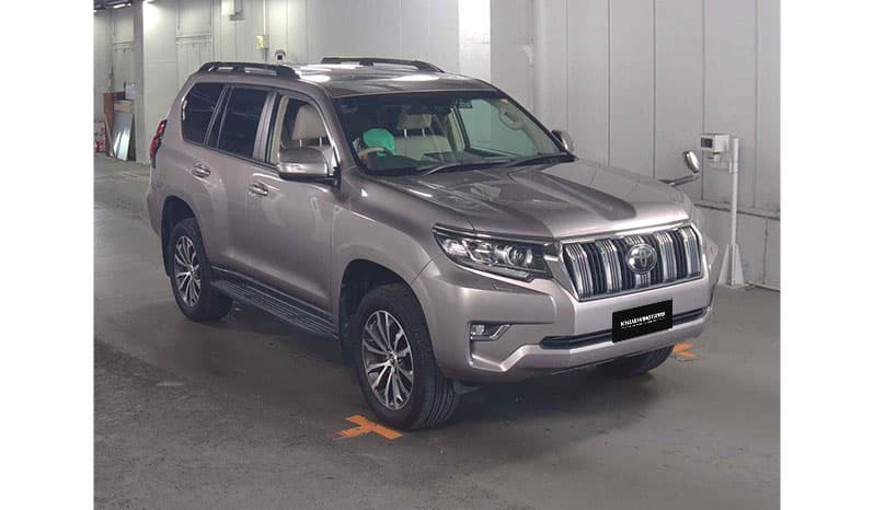 2018 Toyota Land Cruiser Prado image-1