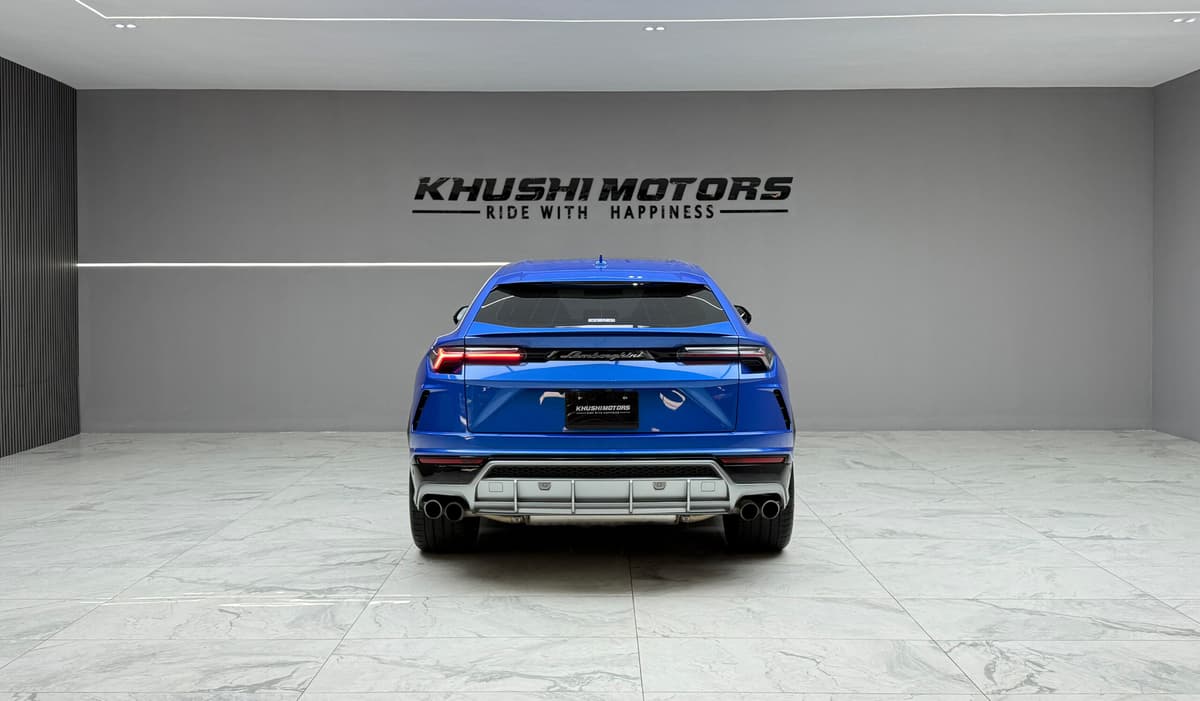 2020 Lamborghini Urus image-5