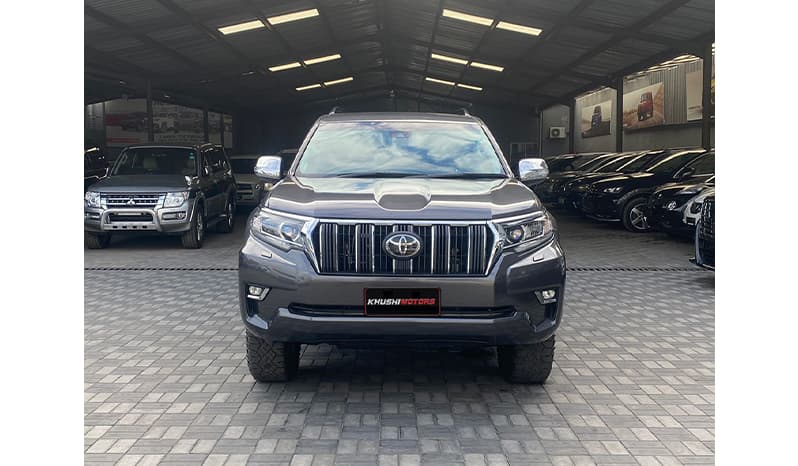 2018 Toyota Land Cruiser Prado image-1