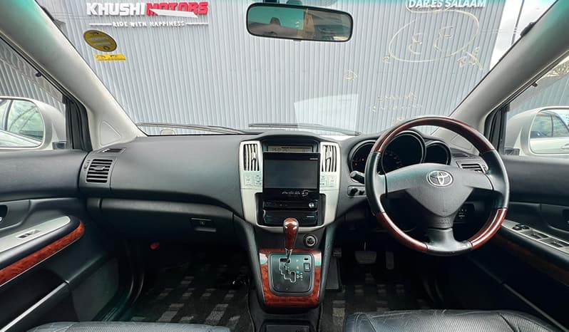 2004 Toyota Harrier image-13
