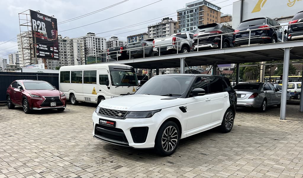 2014 Land Rover Range Rover Sport image-3