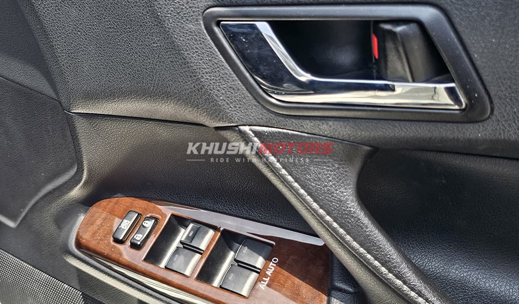 2016 Toyota Mark X image-15