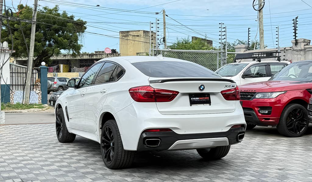2018 Bmw X6 M image-4