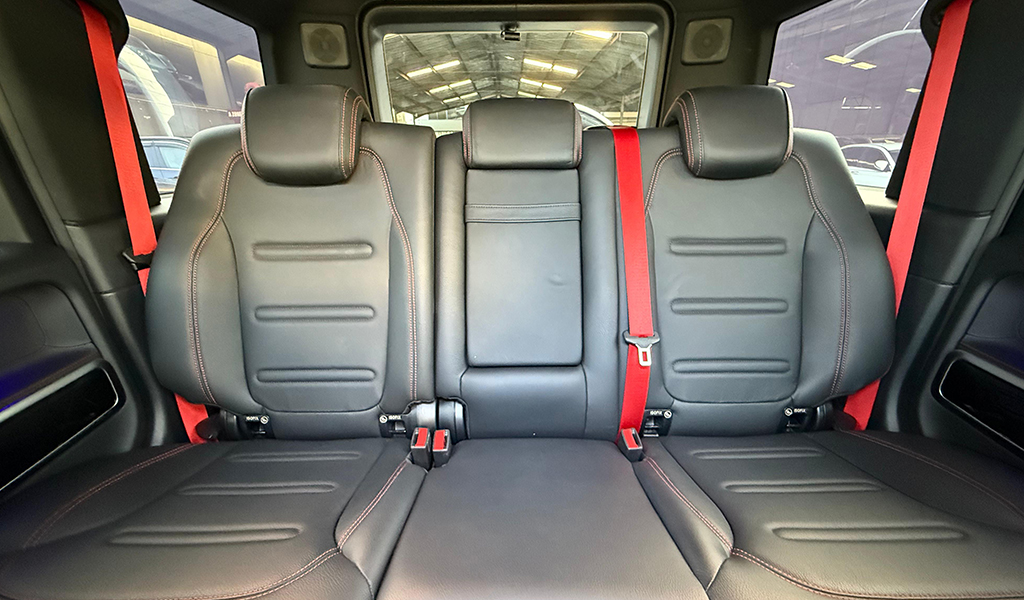 2018 Mercedes-Benz G350d image-12