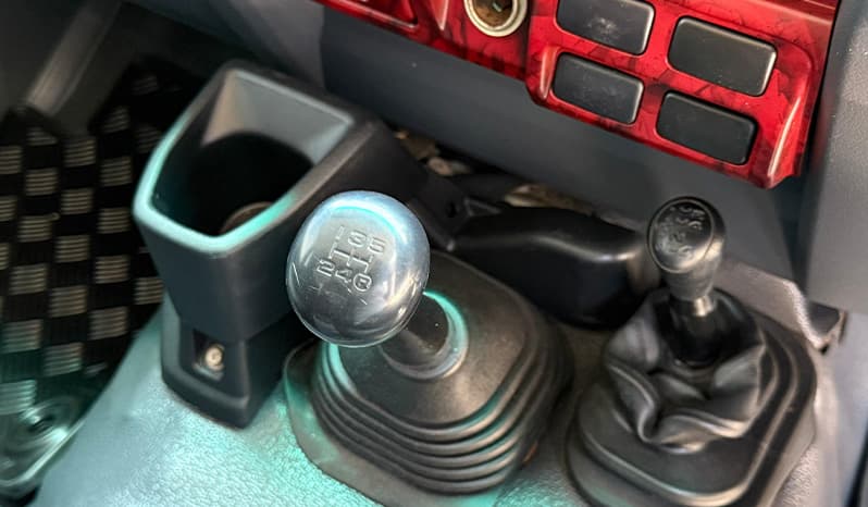 2018 Toyota Land Cruiser image-11