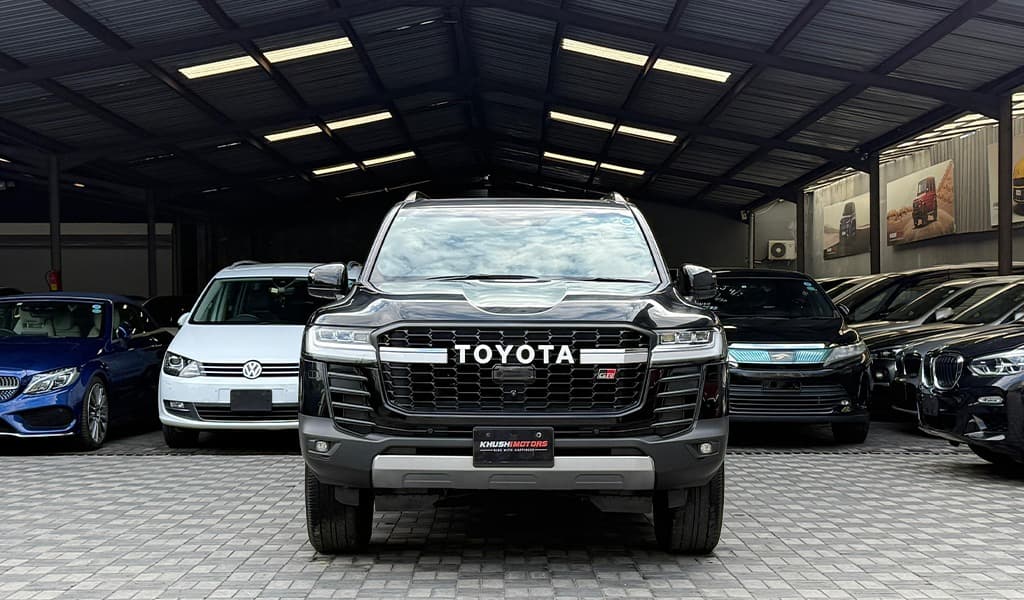 2021 Toyota Land Cruiser image-8