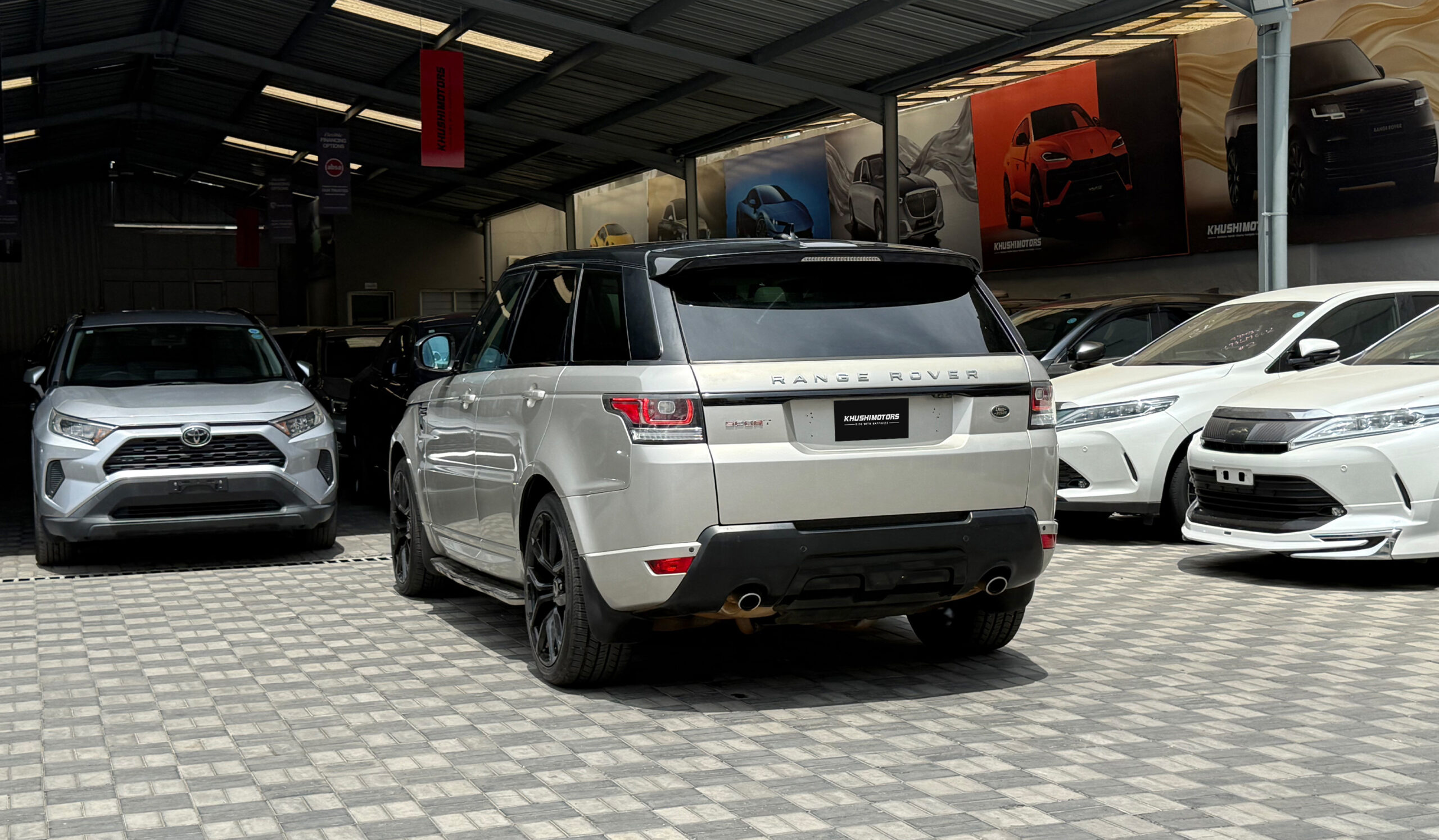 2015 Land Rover Range Rover Sport image-4