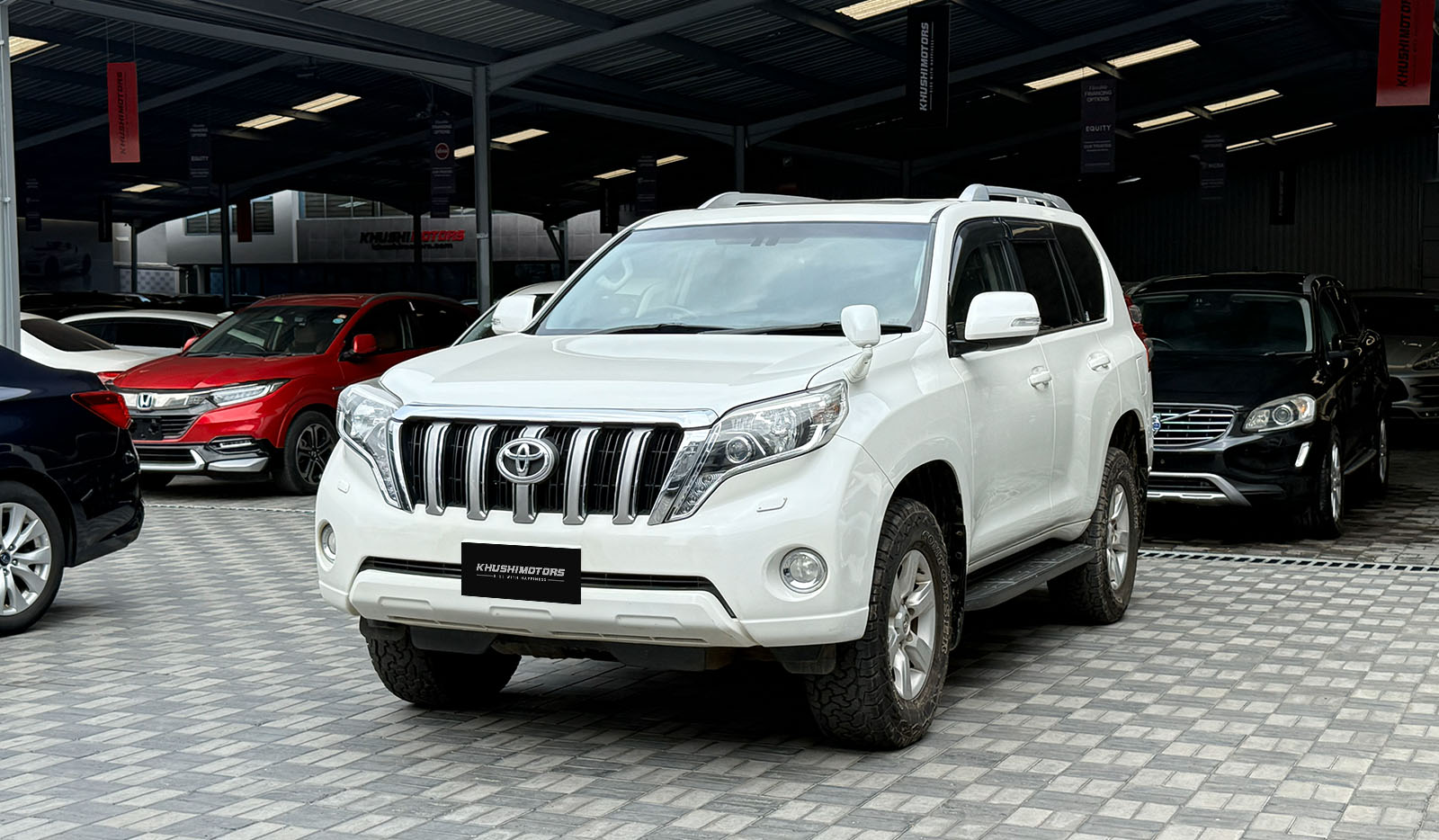 2015 Toyota Land Cruiser Prado image-9
