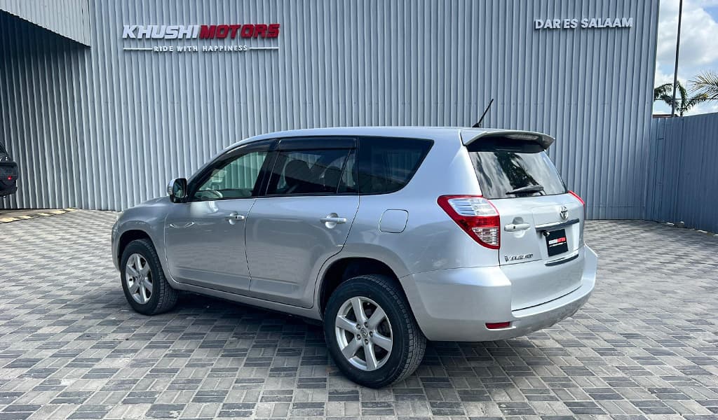 2007 Toyota Vanguard image-10