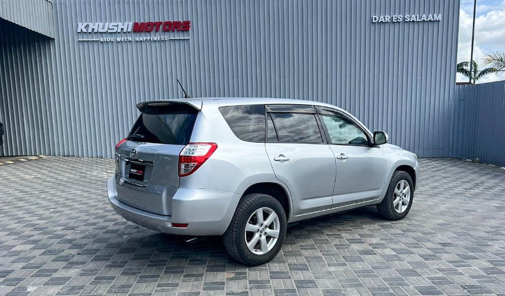 2007 Toyota Vanguard image-11