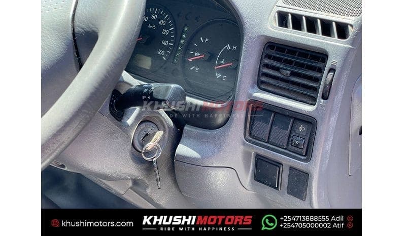 2012 Mazda Bongo image-6