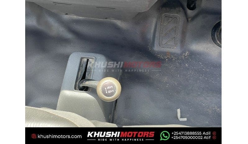 2012 Mazda Bongo image-8