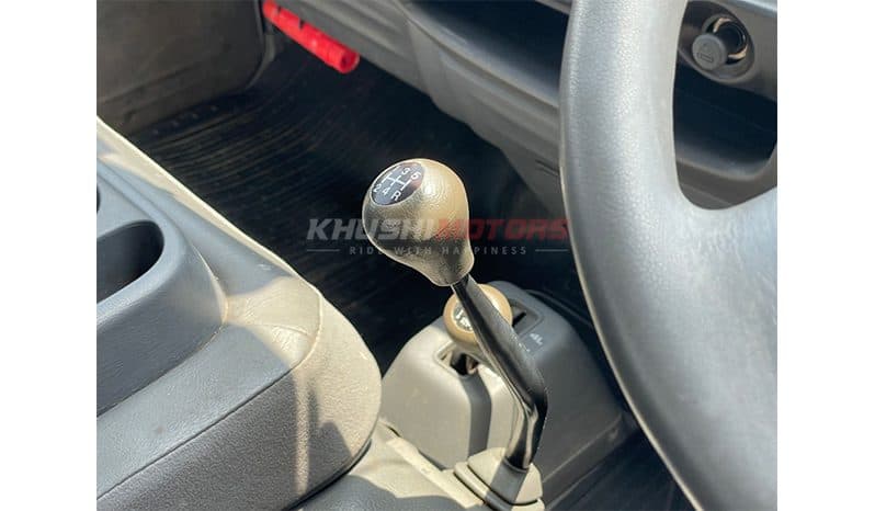 2012 Nissan Vanette image-9