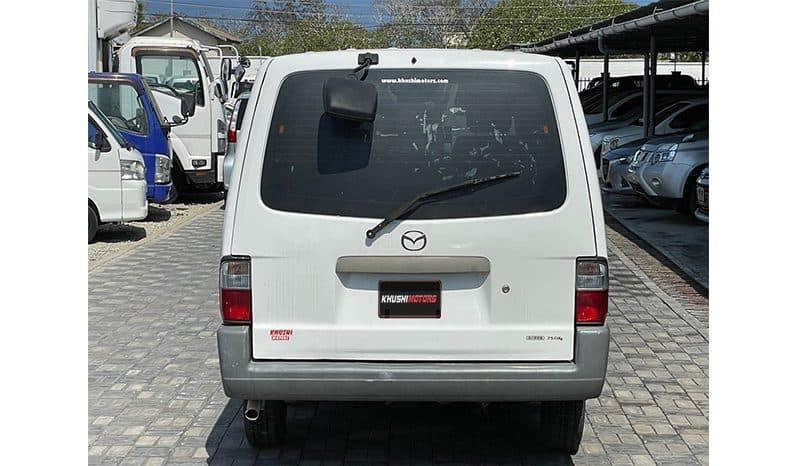 2013 Mazda Bongo image-4