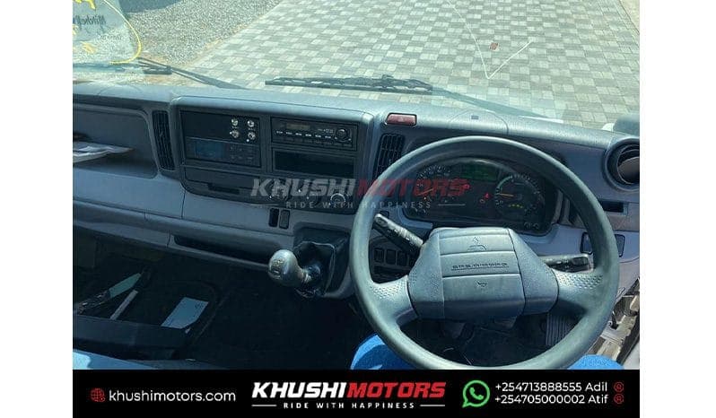 2014 Mitsubishi Fuso image-8