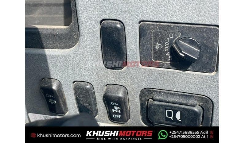 2014 Mitsubishi Fuso image-18