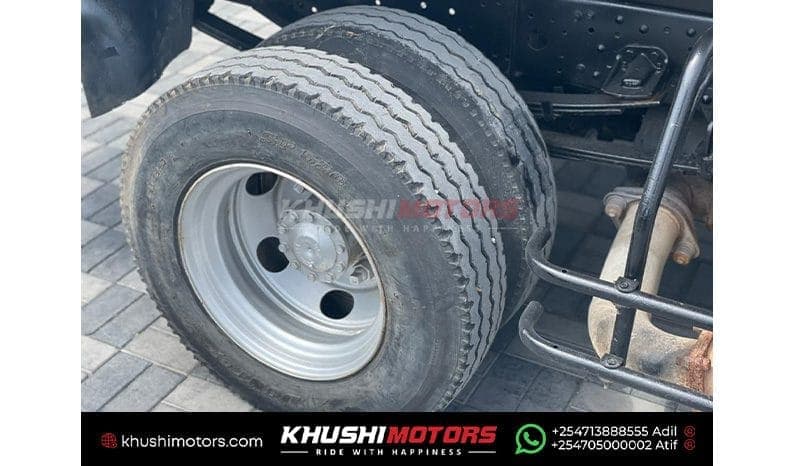 2014 Mitsubishi Fuso image-22