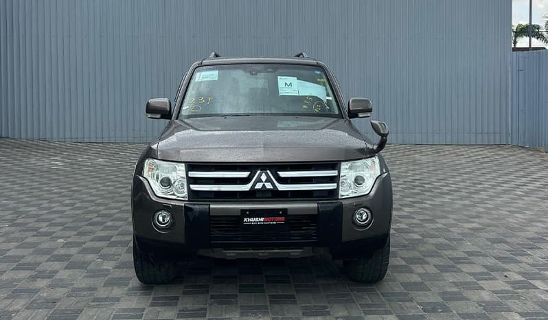 2009 Mitsubishi Pajero image-24