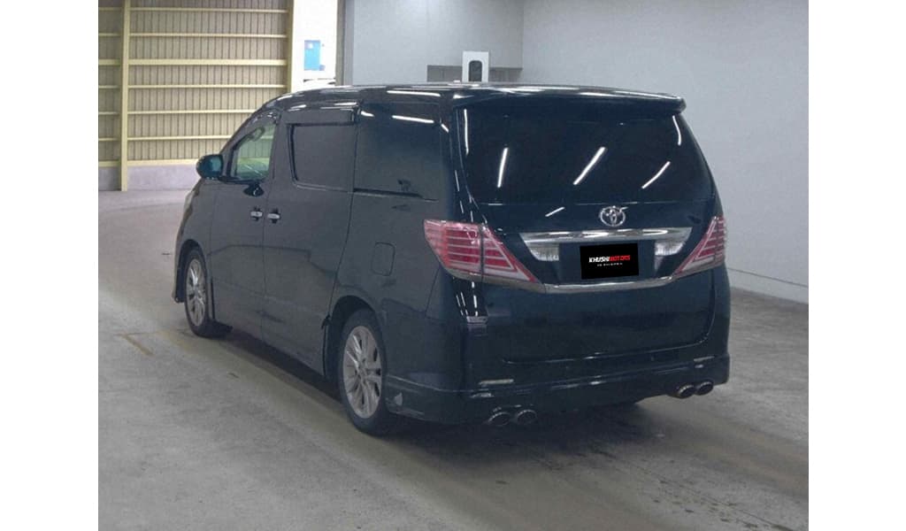 2010 Toyota Alphard image-4