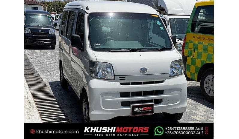 2014 Daihatsu Hijet image-3