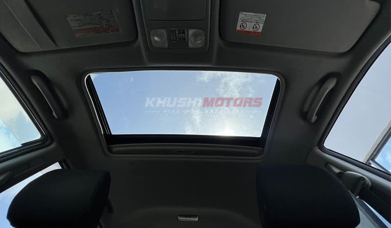 2005 Toyota Kluger image-14