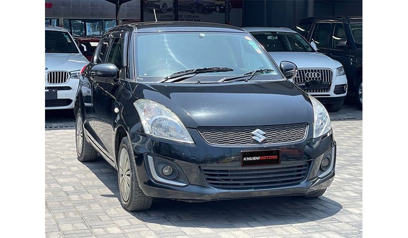 2015 Suzuki Swift image-2
