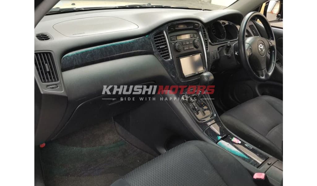 2002 Toyota Kluger image-6