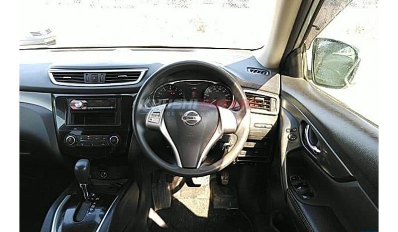 2016 Nissan Xtrail image-4