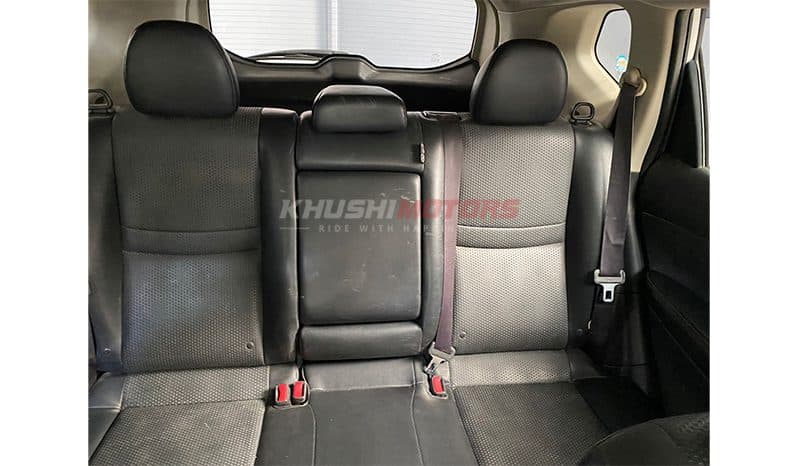 2016 Nissan Xtrail image-14