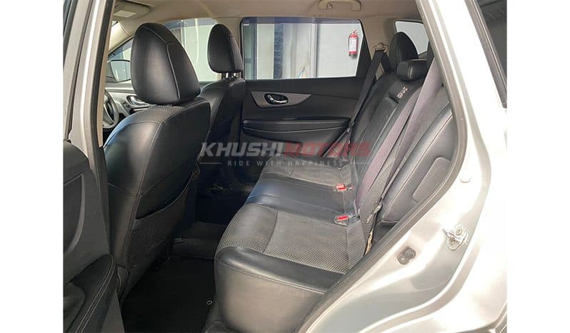 2016 Nissan Xtrail image-16