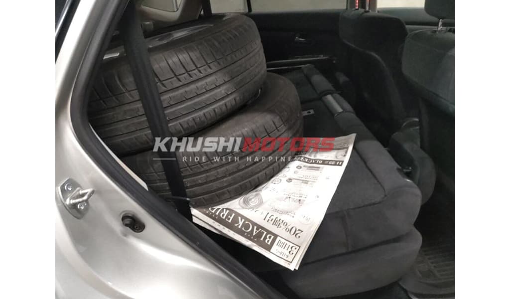 2003 Toyota Harrier image-7