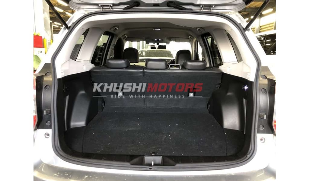 2015 Subaru Forester image-3