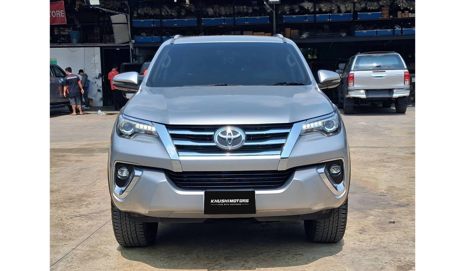 2019 Toyota Fortuner image-4