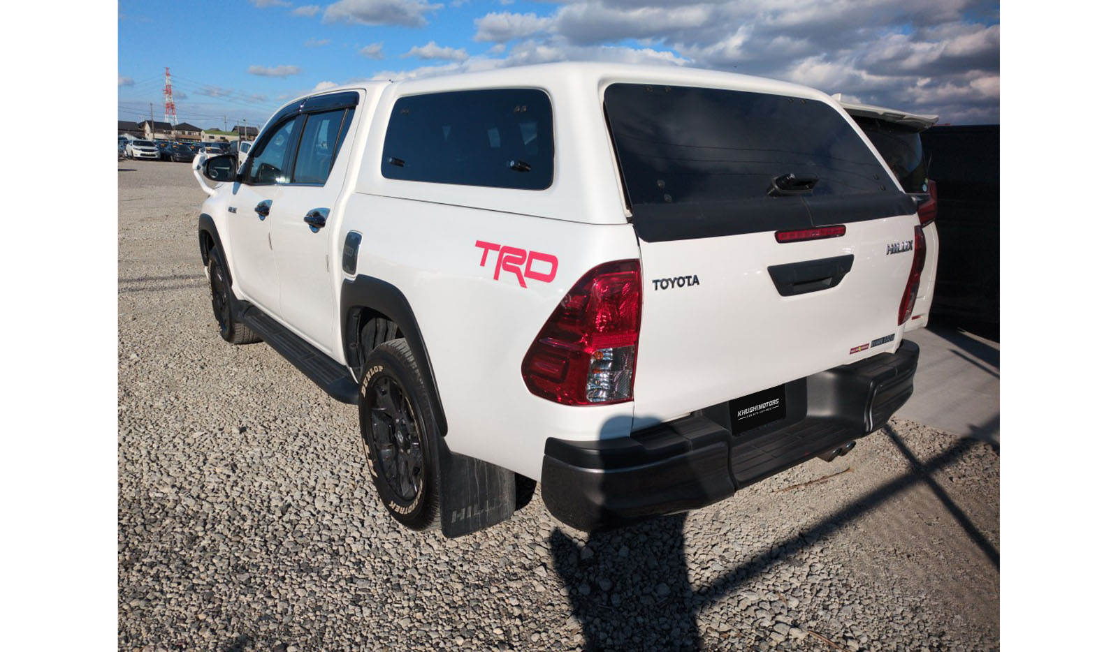 2020 Toyota Hilux Z Black Rally Edition image-8