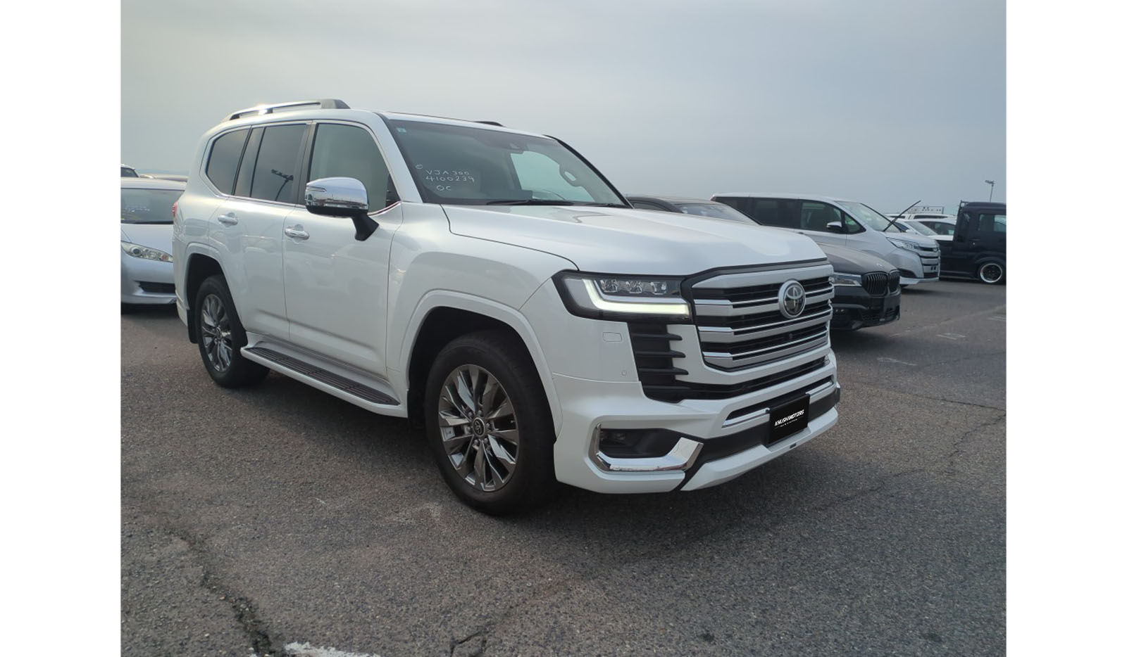 2023 Toyota Land Cruiser 300 ZX image-1