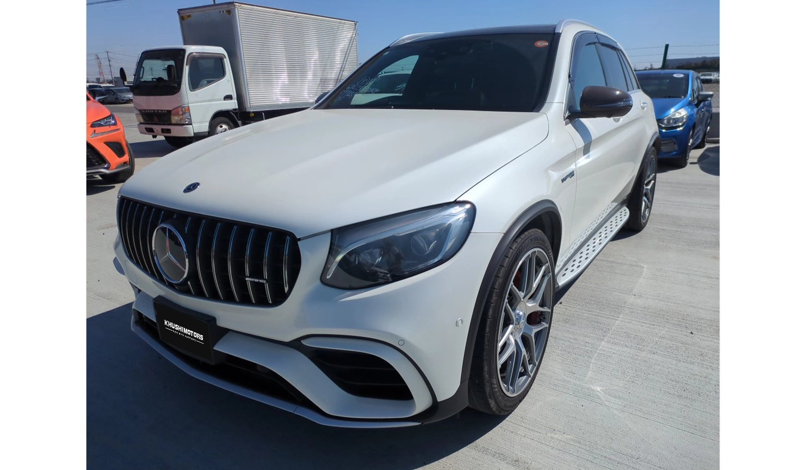 2019 Mercedes-AMG GLC-Class 4MATIC GLC63s image-5