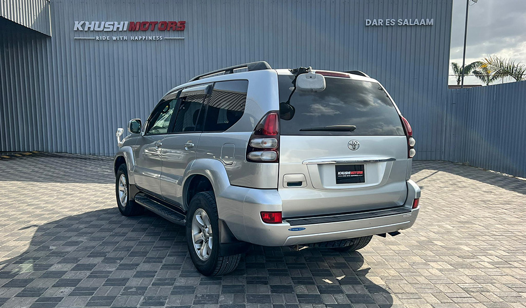 2004 Toyota Land Cruiser Prado image-8