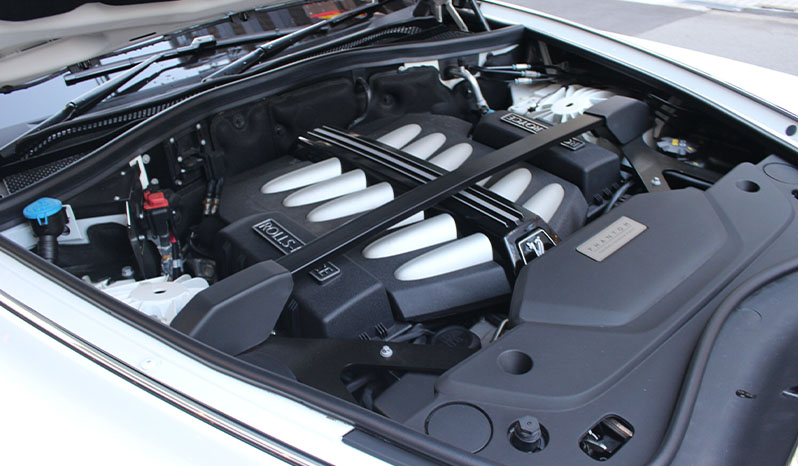 2019 Rolls Royce Phantom image-16