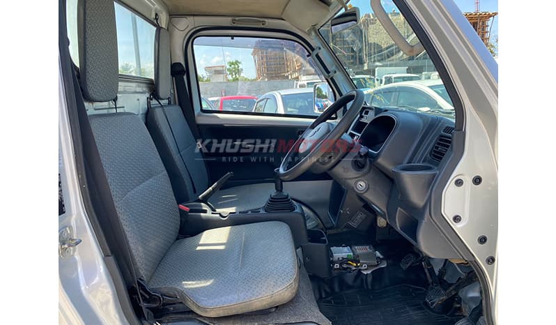 2016 Suzuki Carry image-9