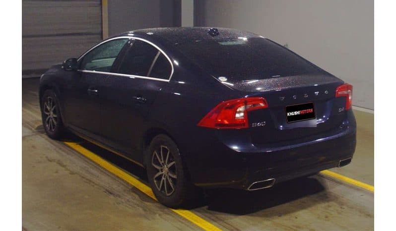 2016 Volvo S60 D4 image-5