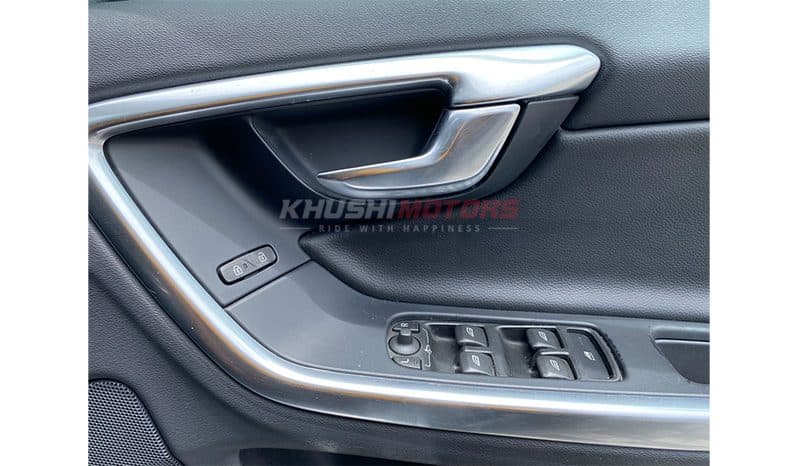 2016 Volvo S60 D4 image-23