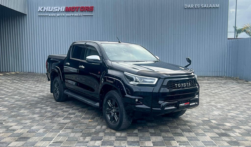 2021 Toyota Hilux image-1