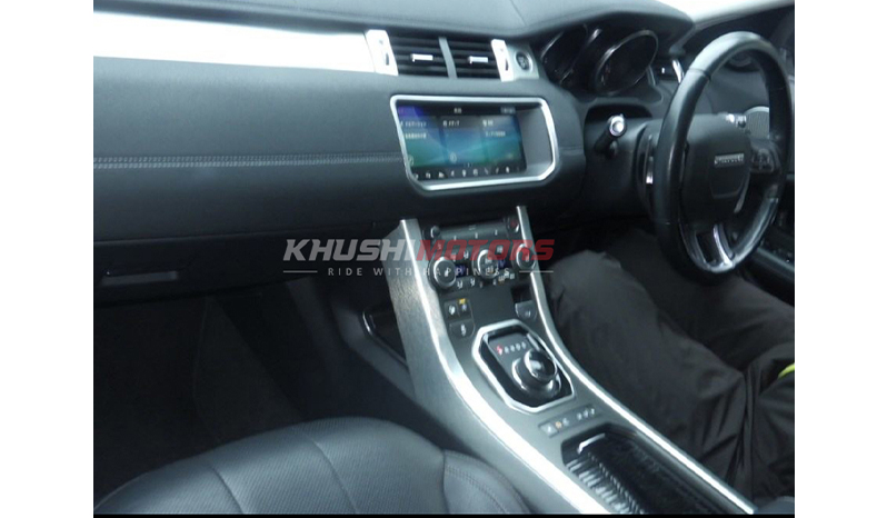 2017 Land Rover Range Rover Evoque SE Plus image-6
