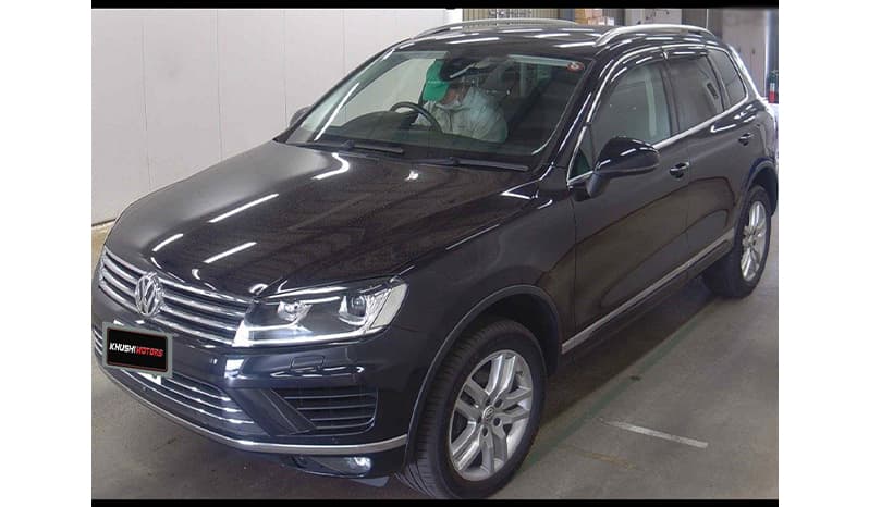 2017 Volkswagen Touareg Upgrade Package image-4
