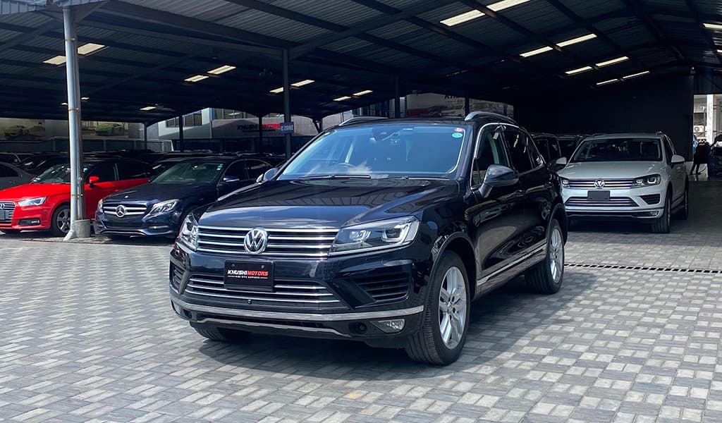 2017 Volkswagen Touareg Upgrade Package image-15