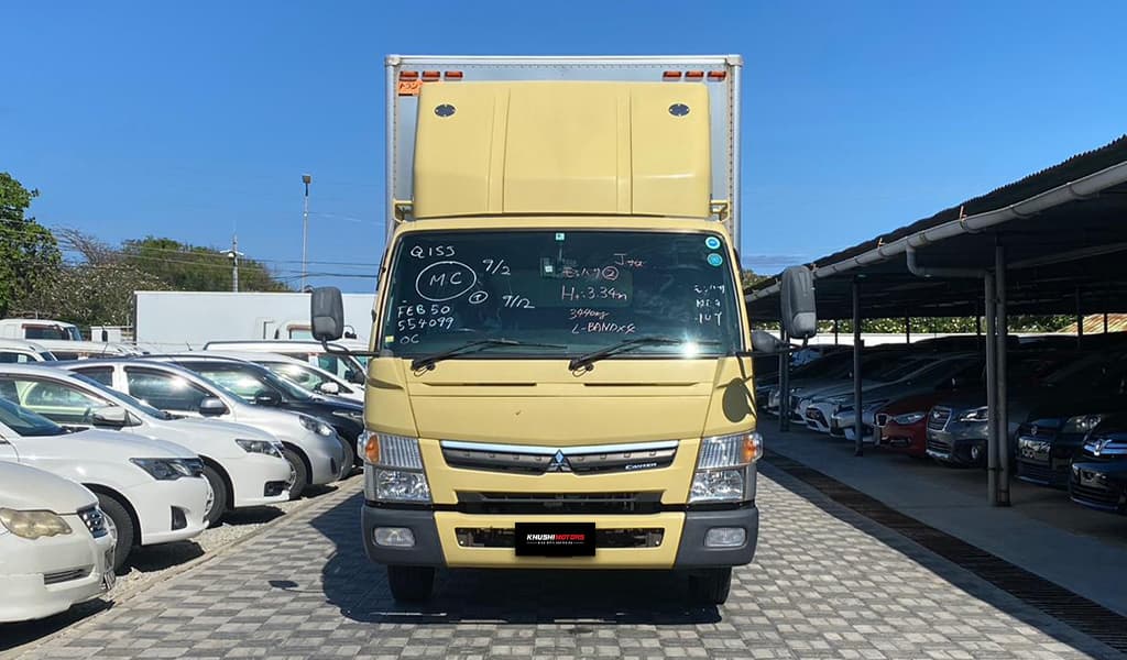 2017 Mitsubishi Fuso 2 Ton image-1