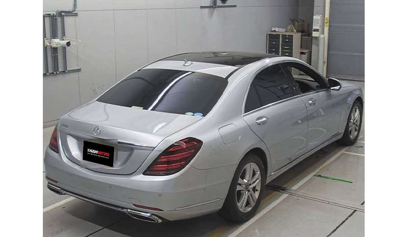 2017 Mercedes-Benz S-Class LWB S560 image-2