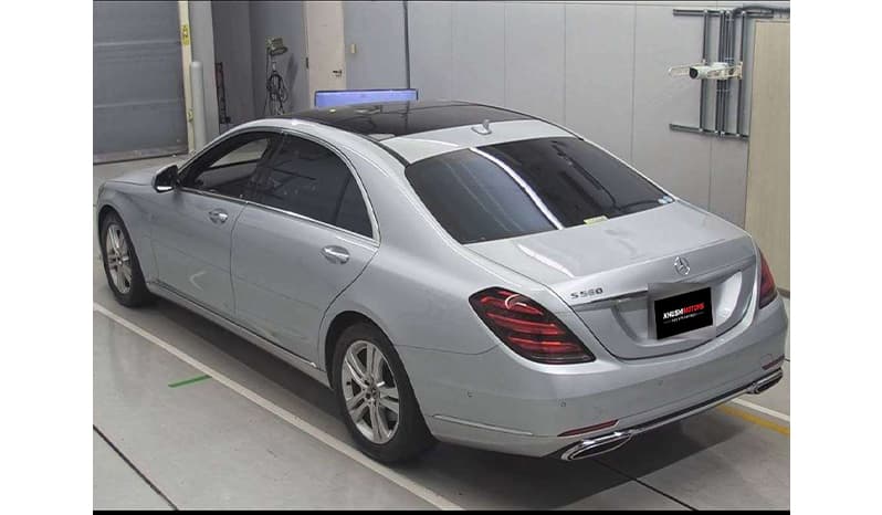2017 Mercedes-Benz S-Class LWB S560 image-3