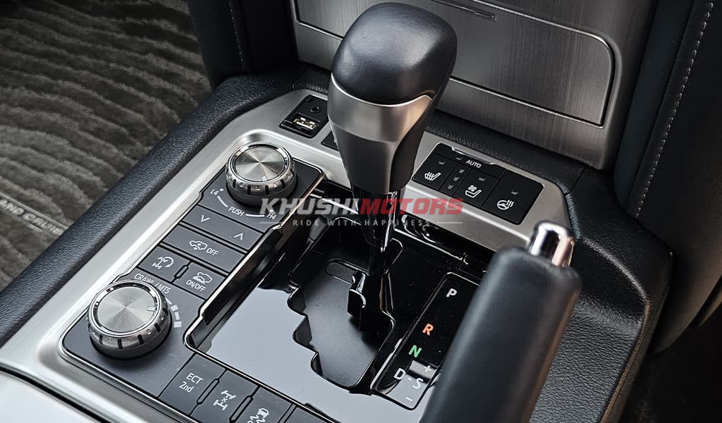 2018 Toyota Land Cruiser 200 ZX image-15